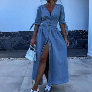 KIRA | Denim Maxi met split en V-hals Vionelle